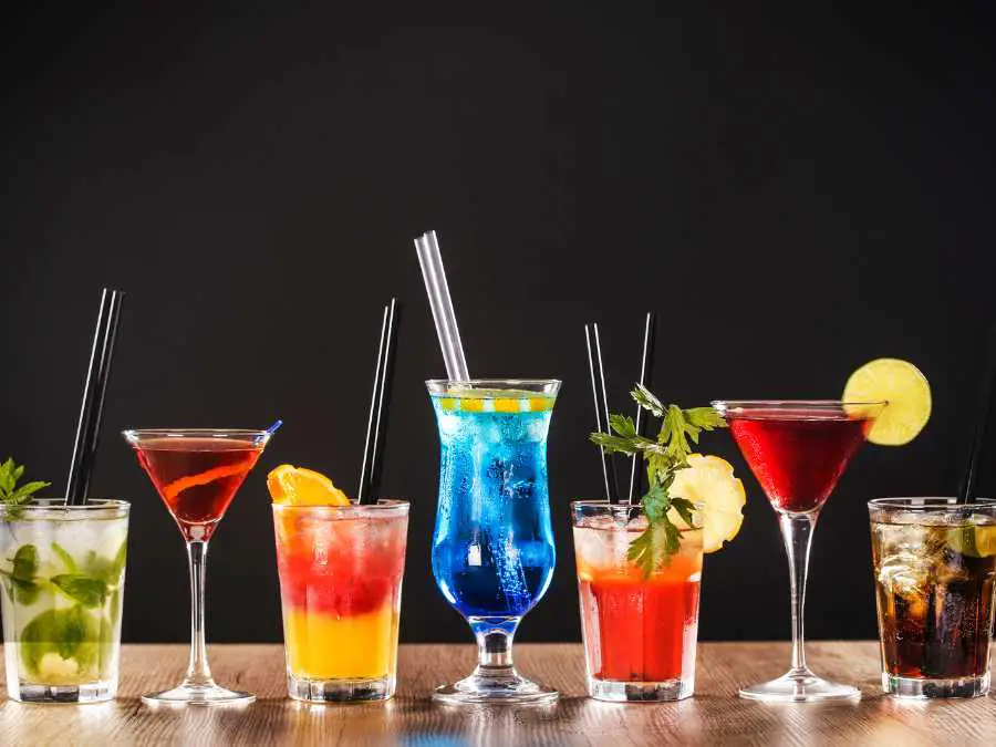 create-signature-cocktails-or-drinks