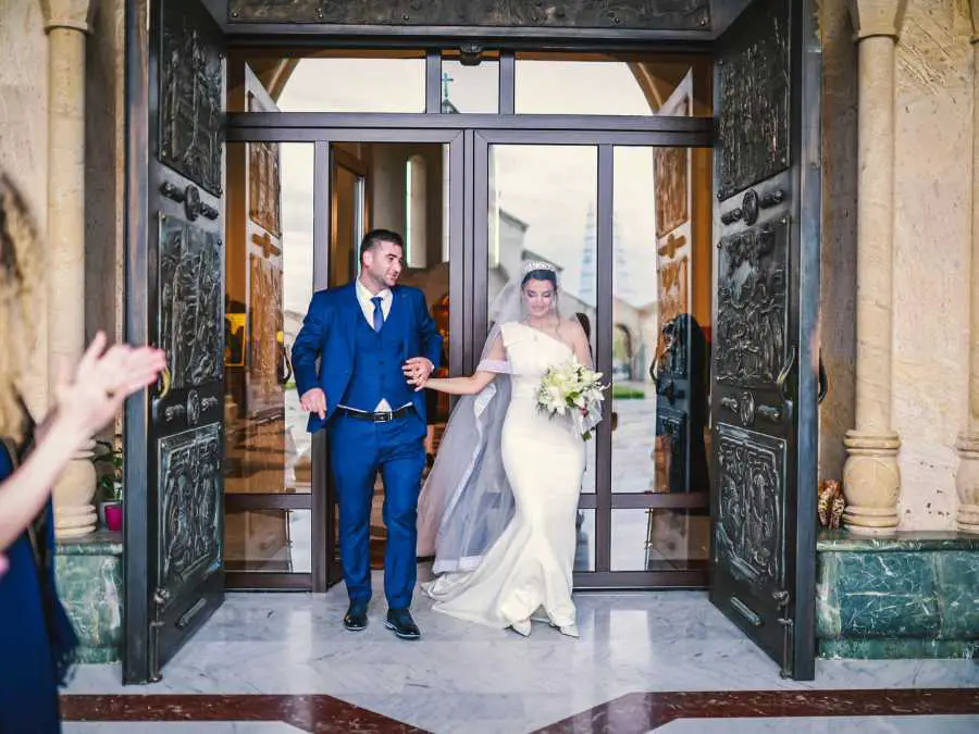 create-a-memorable-wedding-exit