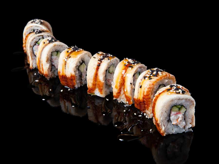sushi-rolls