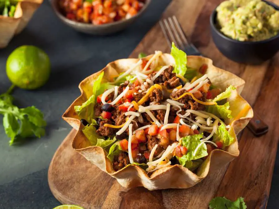 taco-salad-cold-lunch-ideas