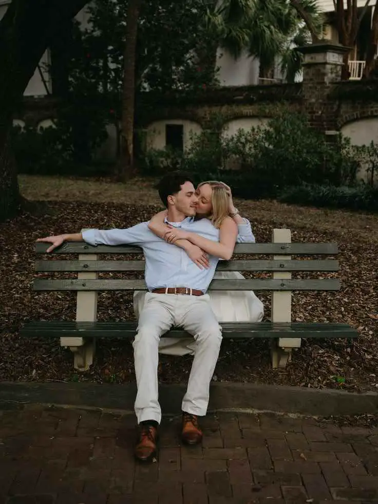 the-seated-side-profile-blend-hidden-couple-photos