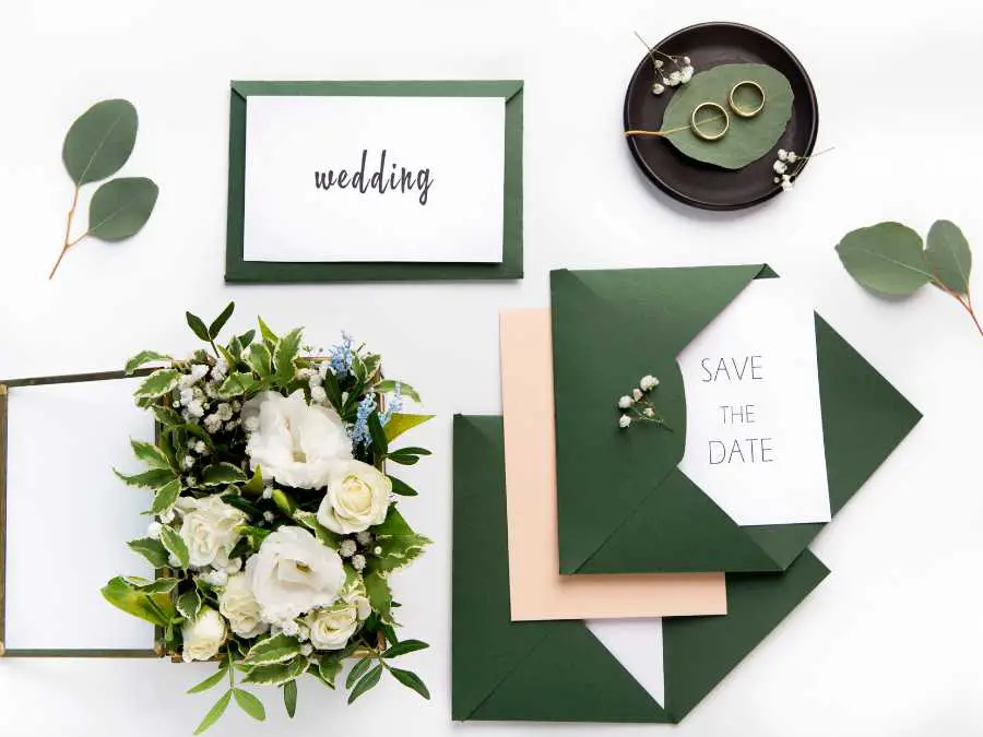 wedding-invitations-that-set-the-tone-wedding-must-haves