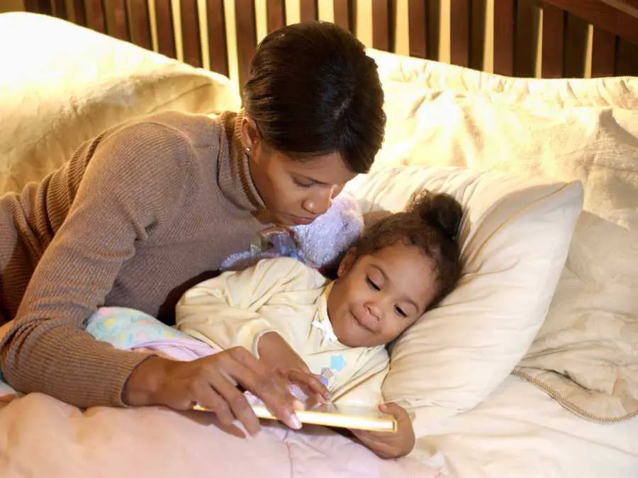 bedtime-story-ritual
