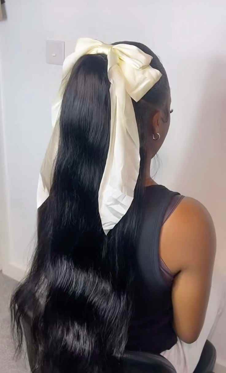 classic-high-ponytail-back-to-school-hairstyle-ideas