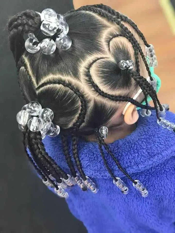 heart-shaped-parting-style-baby-girl-hairstyle-for-4c-short-hair