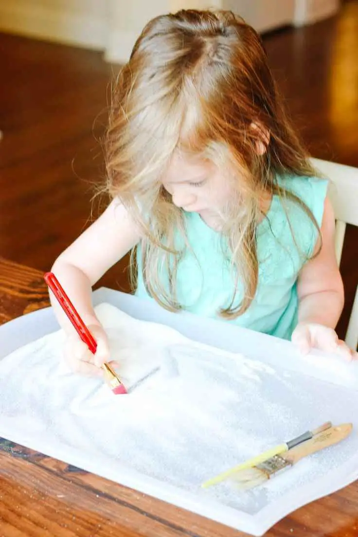 letter-tracing-with-salt-or-sand-