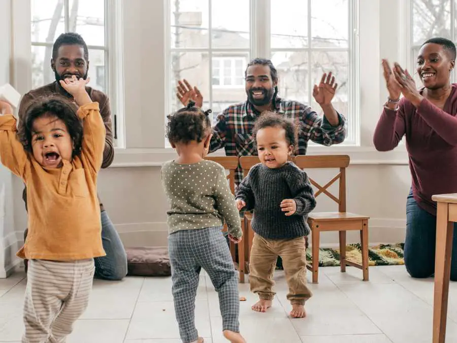 music-and-movement-session-toddler-daily-schedule