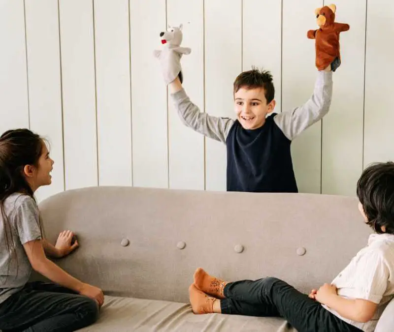 put-on-puppet-show-screen-free-activities-for-kids