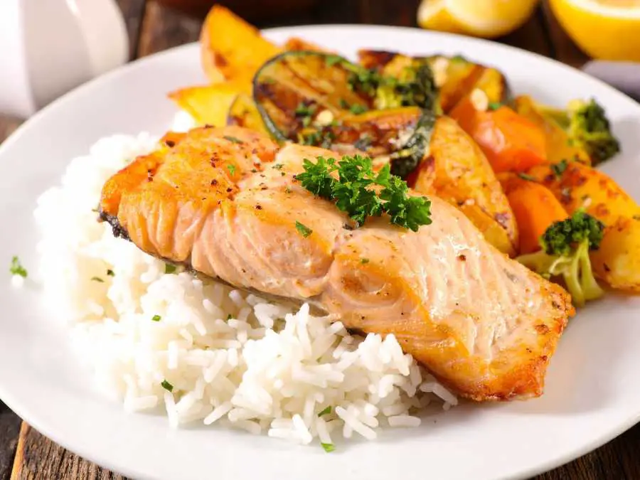 salmon-and-rice-toddler-lunch-ideas-for-picky-eaters