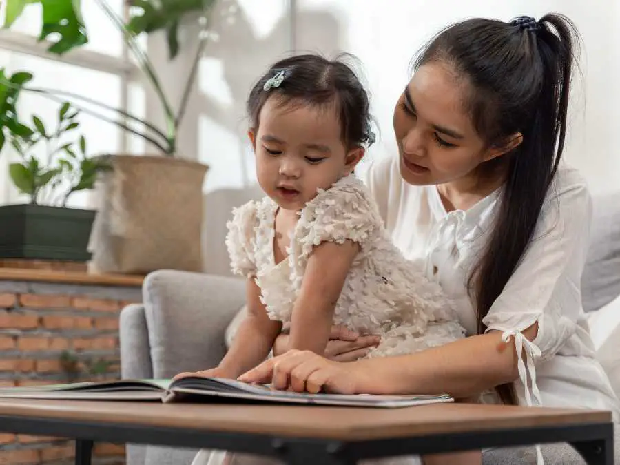 story-time-and-picture-discussion-preschool-learning-activities-at-home