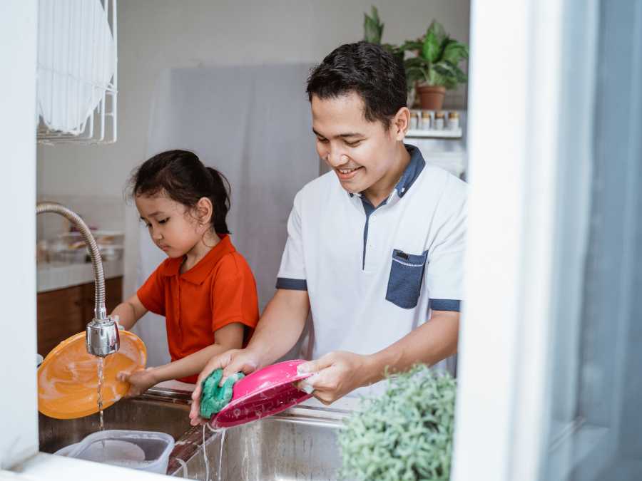 teach-responsibility-christian-parenting-tips
